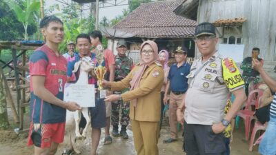 Final Open Turnamen volly baal Kambing ( CUP ) Desa Sukasari kec.Tanjung Raja.