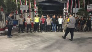 Patroli Gabungan Polsek Serang Baru Digelar di Depan Perumahan Permata Nusa Indah Jaya Mulya
