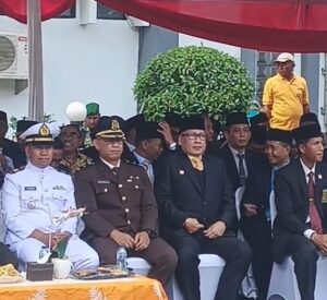 BUPATI KANG REY RESMI LANTIK RONA MAIRANSYAH SEBAGAI SEKDA KABUPATEN SUBANG